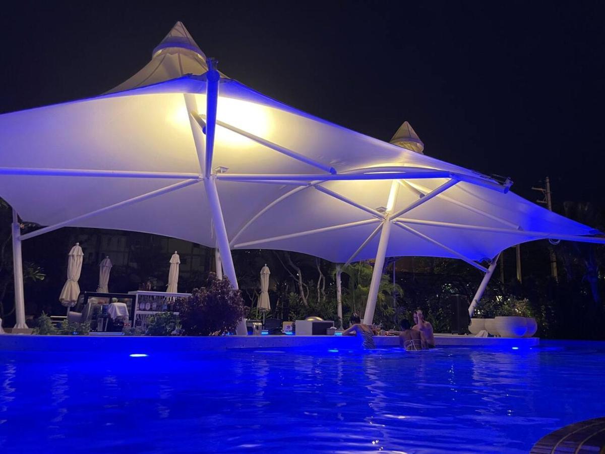 Copacabana Jomtien Condominium エクステリア 写真